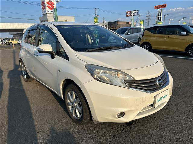 ノート1.2 X FOUR 4WD