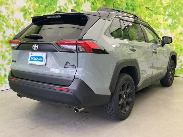 RAV42.0 アドベンチャー オフロードパッケージ II 4WD