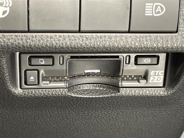 RAV42.0 アドベンチャー オフロードパッケージ II 4WD
