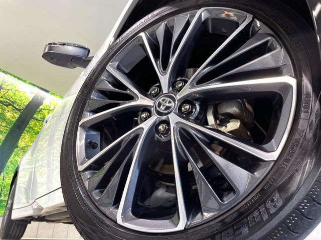 �y����19�C���`�A���~�z�C�[���z�O�ςɃ}�b�`���������A���~�z�C�[���𑕒����Ă���܂��B�e��ЊO�A���~�z�C�[����A�X�^�b�h���X�^�C�����戵�����Ă���܂��B���񂲑��k����������