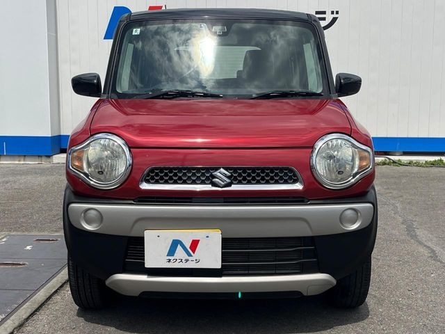 弊社では、全車『修復歴なし』のお車のみ取り扱っております。専任バイヤーによる厳選した仕入れの後、入庫後の車両チェックを行い、ネクステージが認定した高品質な中古車をご提供しております。