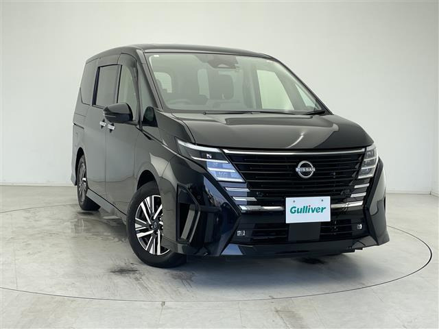 セレナ1.4 e-POWER ハイウェイスターV