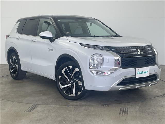 アウトランダーPHEV 2.4 P 4WD