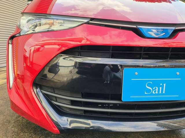 �f�C���C�g���t�����g�t�F�C�X������ۓI�ɉ��o���܂��B���Ԃł��������������A�G�X�e�B�}�̐�i�I�ȃf�U�C�����������Ă܂��B���F������ɂ��v�����鑕���ł��B
