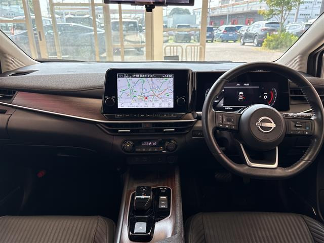 ノートオーラ1.2 G レザーエディション