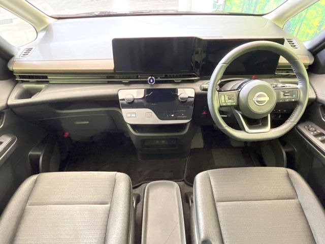 セレナ1.4 e-POWER ハイウェイスターV