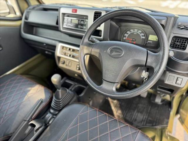 ハイゼットトラックスタンダード 農用スペシャル 4WD