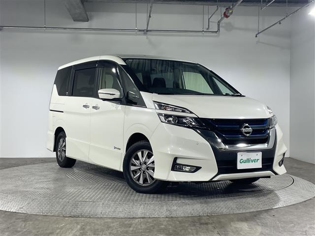 セレナ1.2 e-POWER ハイウェイスターV