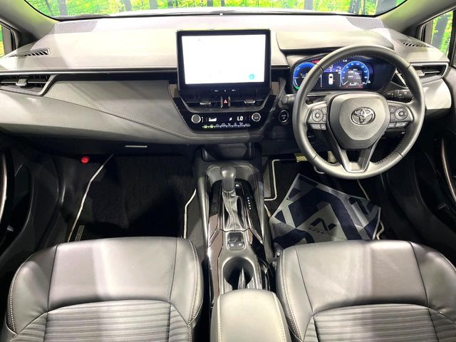 カローラツーリング1.8 ハイブリッド W×B