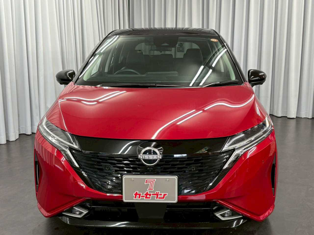 ノートオーラ1.2 G FOUR レザーエディション 4WD