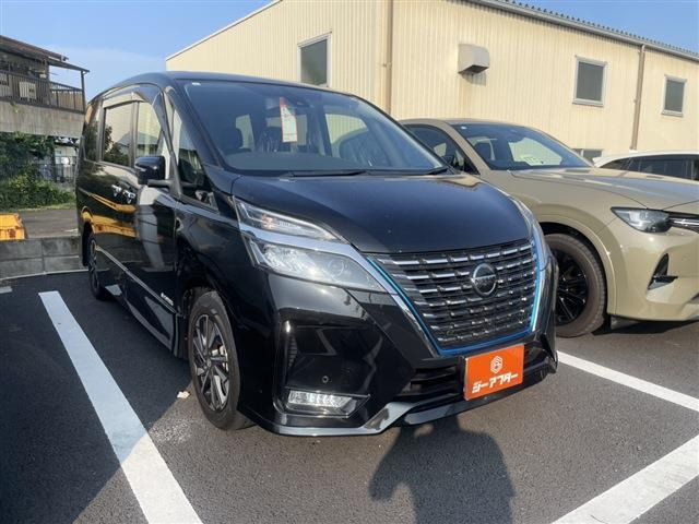 セレナ1.2 e-POWER ハイウェイスターV