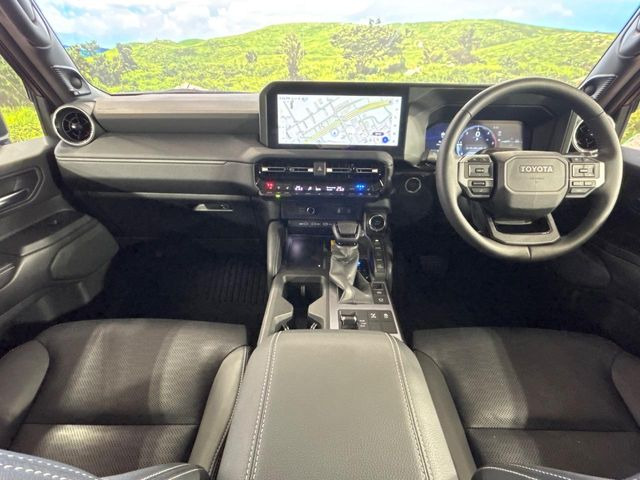 ランドクルーザー2502.8 VX ディーゼル 4WD