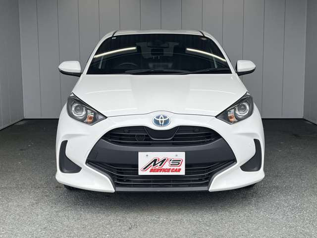 ヤリス1.5 ハイブリッド X E-Four 4WD