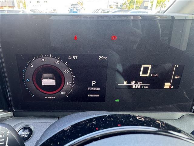 セレナ1.4 e-POWER ハイウェイスターV