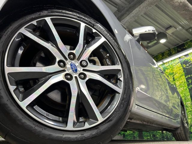 �y����17�C���`�A���~�z�C�[���z�O�ςɃ}�b�`���������A���~�z�C�[���𑕒����Ă���܂��B�e��ЊO�A���~�z�C�[����A�X�^�b�h���X�^�C�����戵�����Ă���܂��B���񂲑��k����������