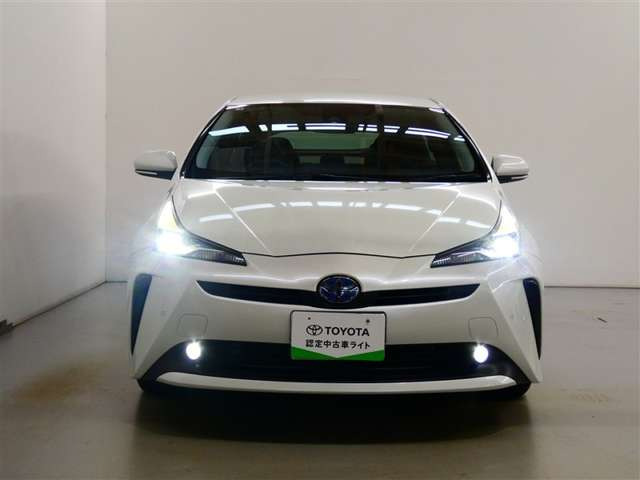 プリウス1.8 S