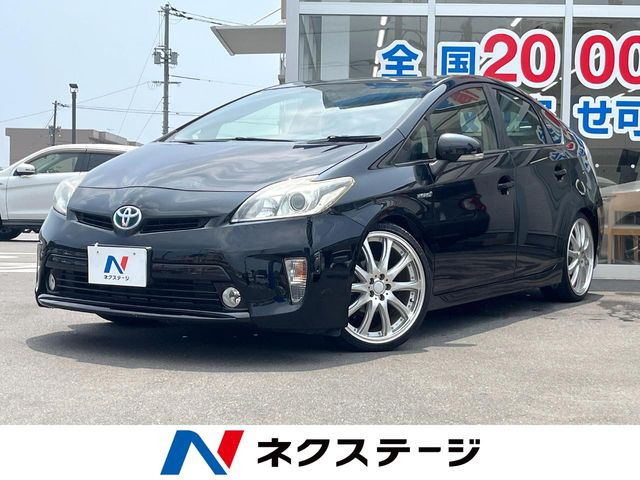 プリウス1.8 S