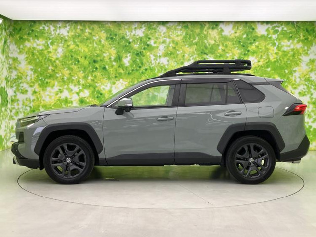 RAV42.5 ハイブリッド アドベンチャー E-Four 4WD