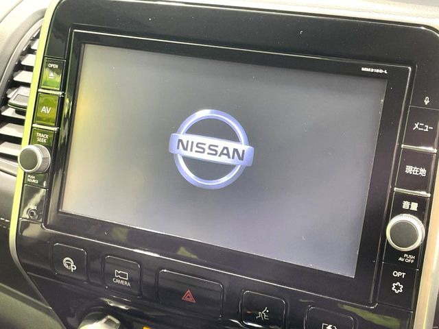 セレナ1.2 e-POWER ハイウェイスターV
