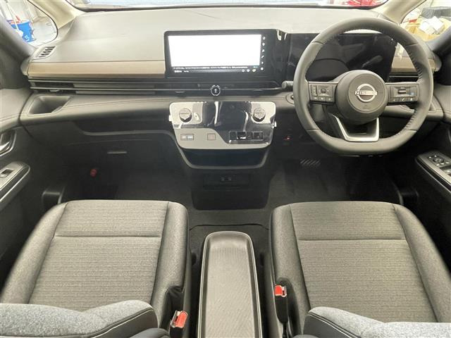 セレナ1.4 e-POWER ハイウェイスターV