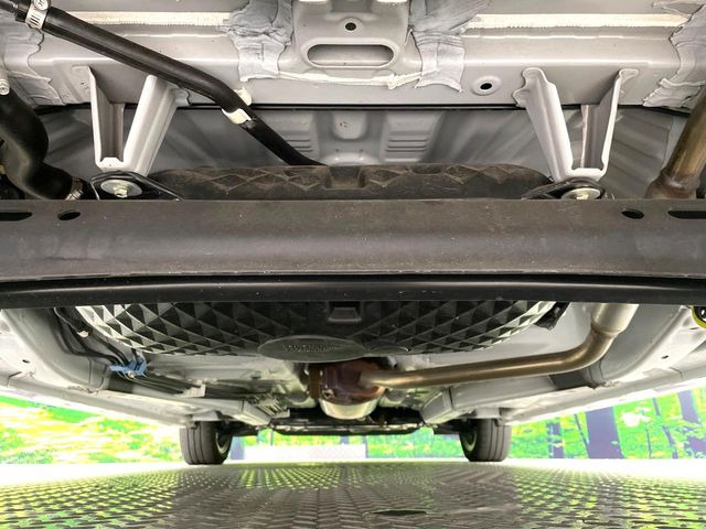下回りがきれいなうちに、防錆加工の施工がオススメ。降雪地域はもちろん、沿岸部にお住いの方や、趣味でマリン・ウィンタースポーツをされる方にご好評いただいております。