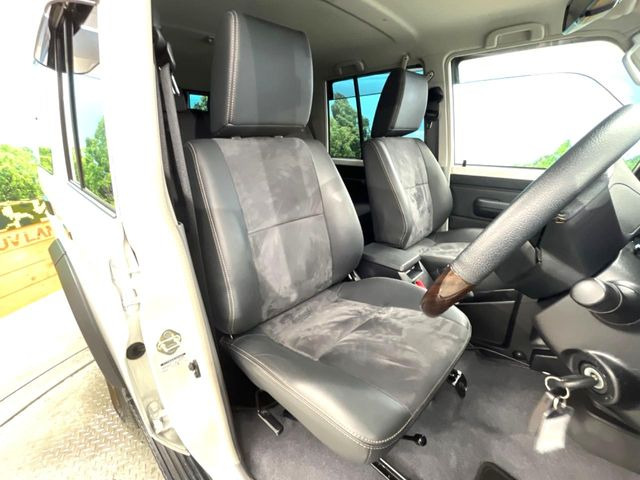 �y���烌�U�[�V�[�g�z����̂ӂ���肪�e�ՂŃ����e�i���X�����ȒP�ȁA�@�\���ɗD��鍇����v���̗p�����㎿�ȃV�[�g�ł��B����S�n���悭�A���������ӂ��S�n�ǂ��ԓ���Ԃ����o���Ă���܂��B