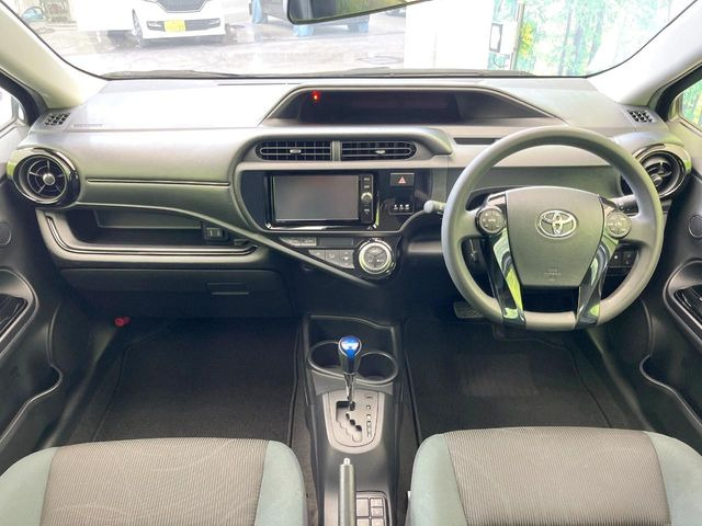 アクア1.5 S スタイルブラック