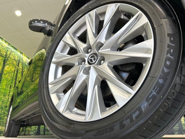 �y����19�C���`�A���~�z�C�[���z�O�ςɃ}�b�`���������A���~�z�C�[���𑕒����Ă���܂��B�e��ЊO�A���~�z�C�[����A�X�^�b�h���X�^�C�����戵�����Ă���܂��B���񂲑��k����������