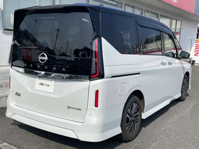 セレナ1.4 e-POWER ハイウェイスターV