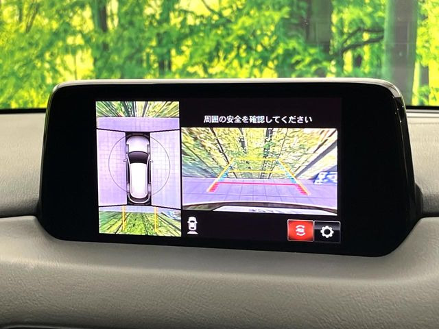 �y360&deg;�r���[���j�^�[�z��p�̃J�����ɂ��A�ォ�猩���낵���悤�Ȏ��_��360�x�N���}�̎��͂��m�F���邱�Ƃ��ł��܂������p�������m�F���₷���A�����ꏊ�ł̐؂�Ԃ��⒓�Ԃ��X���[�Y�ɍs���܂��B