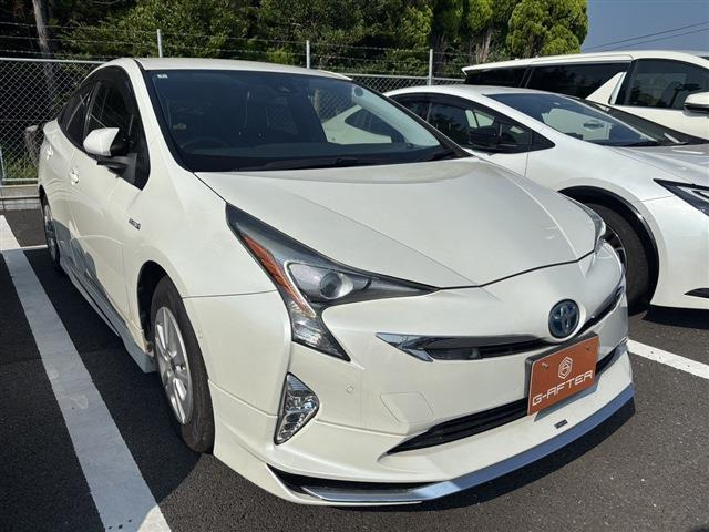 プリウス1.8 S セーフティ プラス