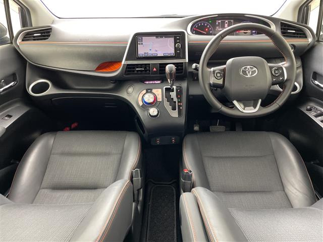 シエンタ1.5 G クエロ 4WD