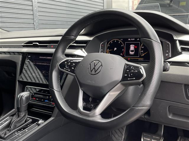 アルテオンTSI 4モーション Rライン アドバンス 4WD