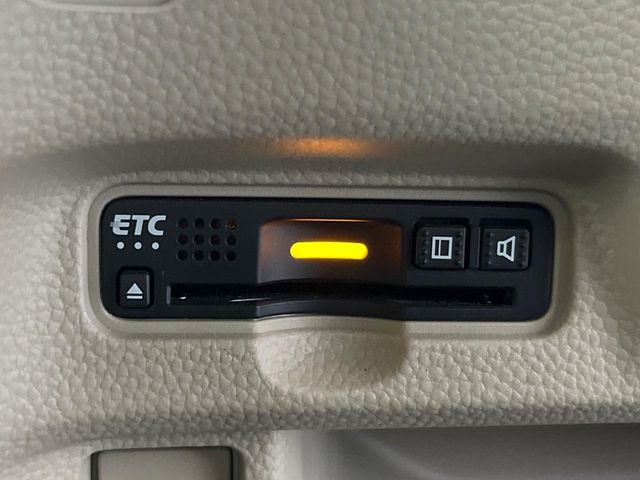 【ETC】高速道路の料金所をストレスなく通過!話題のスポットやサービスエリアに多い「スマートIC」利用時は必須のアイテムです。当店でセットアップを実施、ご納車当日からすぐにご利用いただけます!