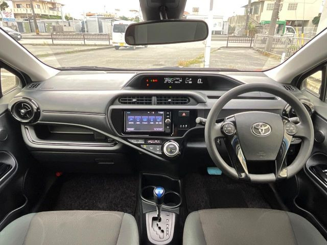 アクア1.5 S スタイルブラック