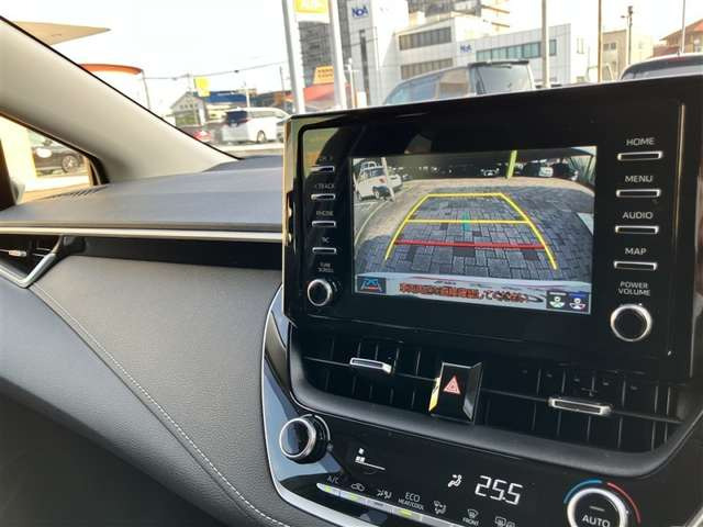カローラツーリング1.8 ハイブリッド S