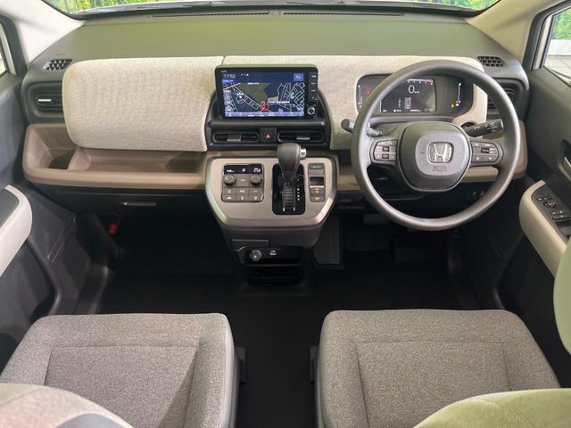 フリード1.5 エアー