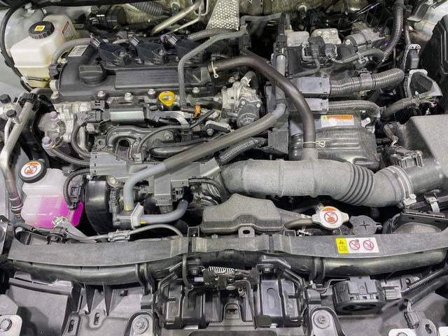 親切・丁寧な専門メカニックスタッフが応対!・車検・点検整備・事故等の修理などアフターサービスも安心。お車のカスタマイズもネクステージのサービススタッフまでご相談ください!