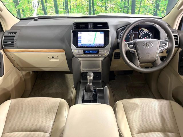 ランドクルーザープラド2.7 TX Lパッケージ マットブラック エディション 4WD
