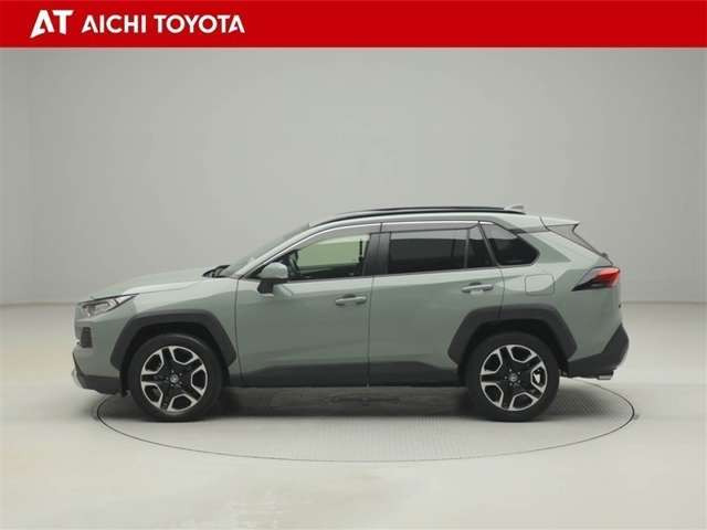 RAV42.0 アドベンチャー 4WD