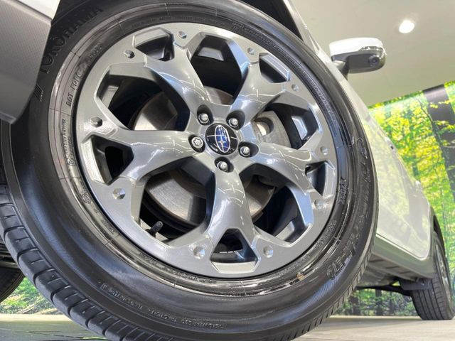 �y����17�C���`�A���~�z�C�[���z�O�ςɃ}�b�`���������A���~�z�C�[���𑕒����Ă���܂��B�e��ЊO�A���~�z�C�[����A�X�^�b�h���X�^�C�����戵�����Ă���܂��B���񂲑��k����������