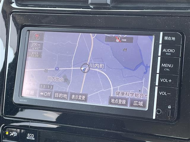プリウス1.8 A E-Four 4WD