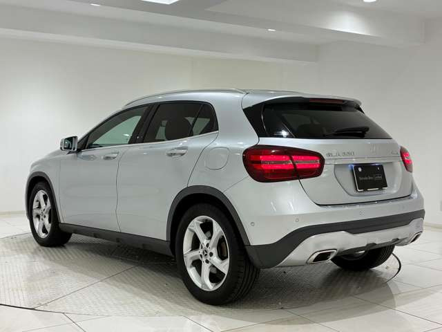 GLAクラスGLA220 4マチック 4WD