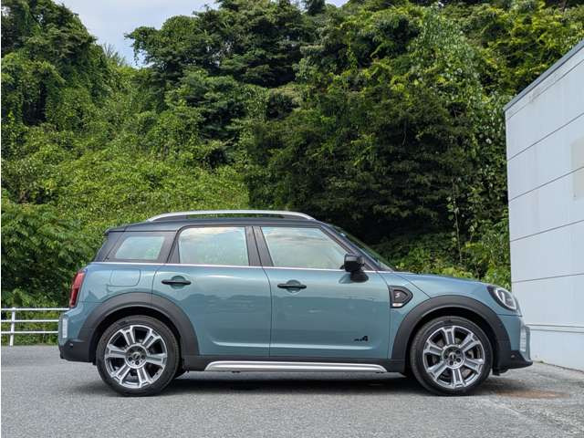ミニクロスオーバークーパー SD オール4 プレミアム プラスパッケージ 4WD