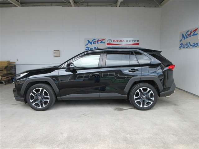 RAV42.0 アドベンチャー 4WD