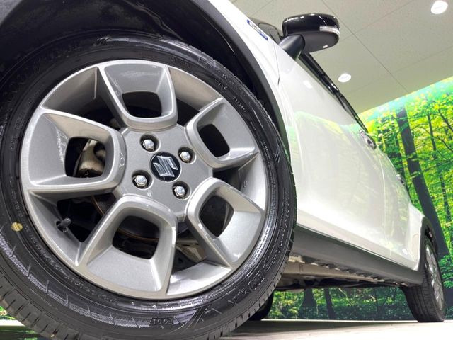 �y�����A���~�z�C�[���z�O�ςɃ}�b�`���������A���~�z�C�[���𑕒����Ă���܂��B�e��ЊO�A���~�z�C�[����A�X�^�b�h���X�^�C�����戵�����Ă���܂��B���񂲑��k����������