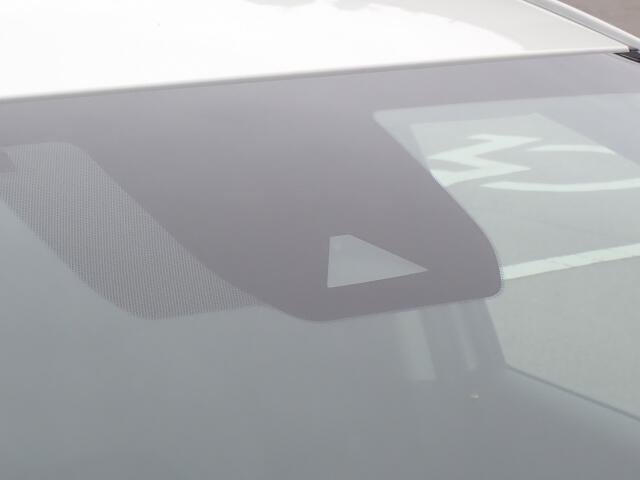 �I���b�N�X�F�蒆�ÎԂ͌�[�ԑO�ɑS��12�܂���24�������_�������{���I�C���A�G�������g�A�S���C�p�[�S���A�G�A�R���t�B���^�[�͖������ŐV�i�Ɍ����v���܂��B���S�̏[�������ł��B