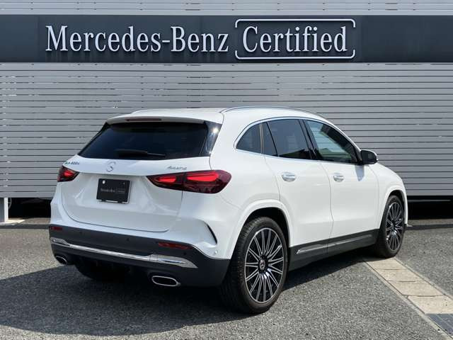 GLAクラスGLA200d 4マチック AMGラインパッケージ 4WD