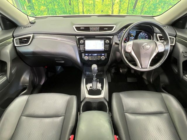 エクストレイル2.0 20Xt エマージェンシーブレーキパッケージ