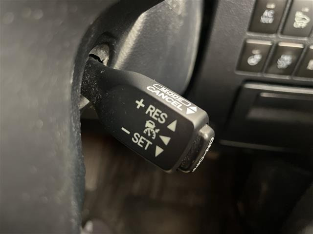 アルファードハイブリッド 2.5 G Fパッケージ E-Four 4WD